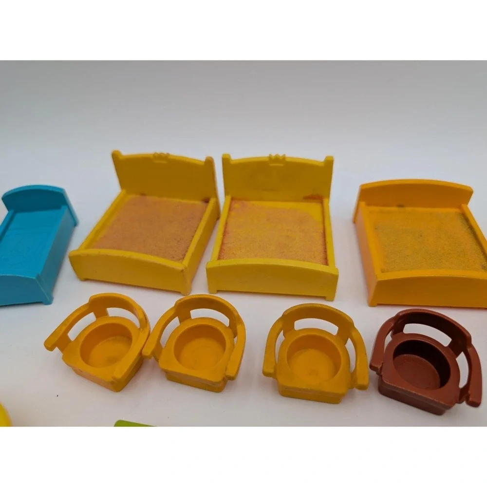 Fisher Price Little People Furniture Bed Picnic Table Bench Kitchen Vintage Lot